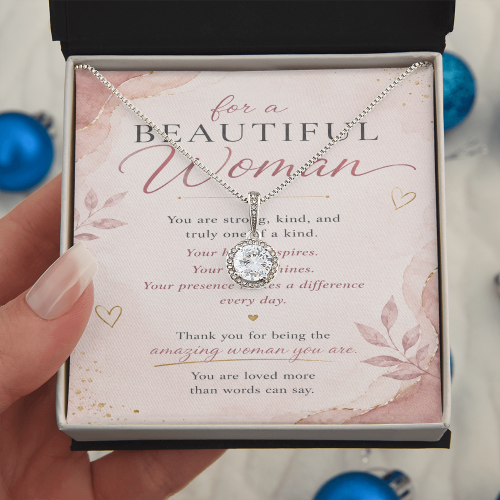 Eternal Hope Necklace – A Timeless Gift for a Beautiful Woman